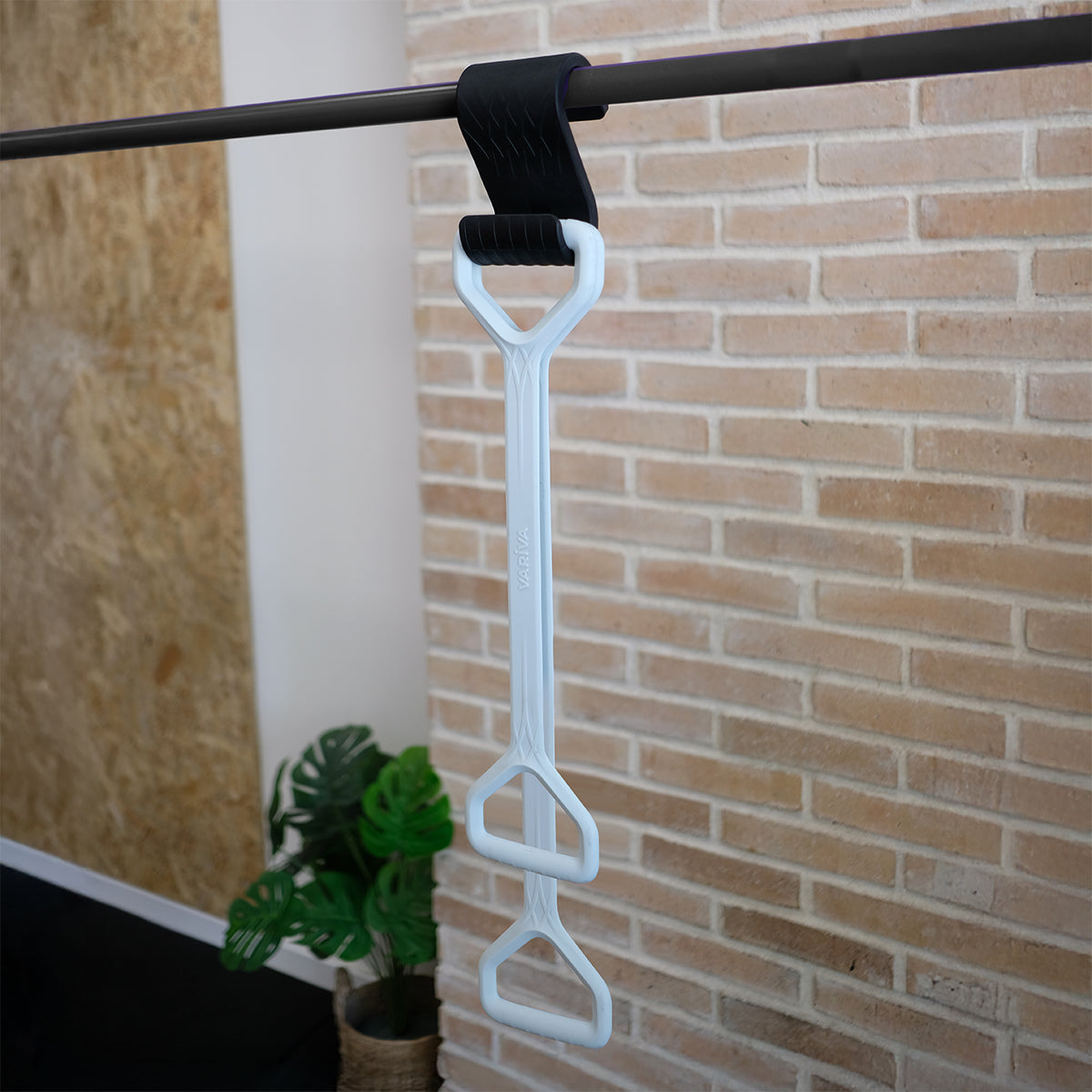 full view of variva set rebalance light
